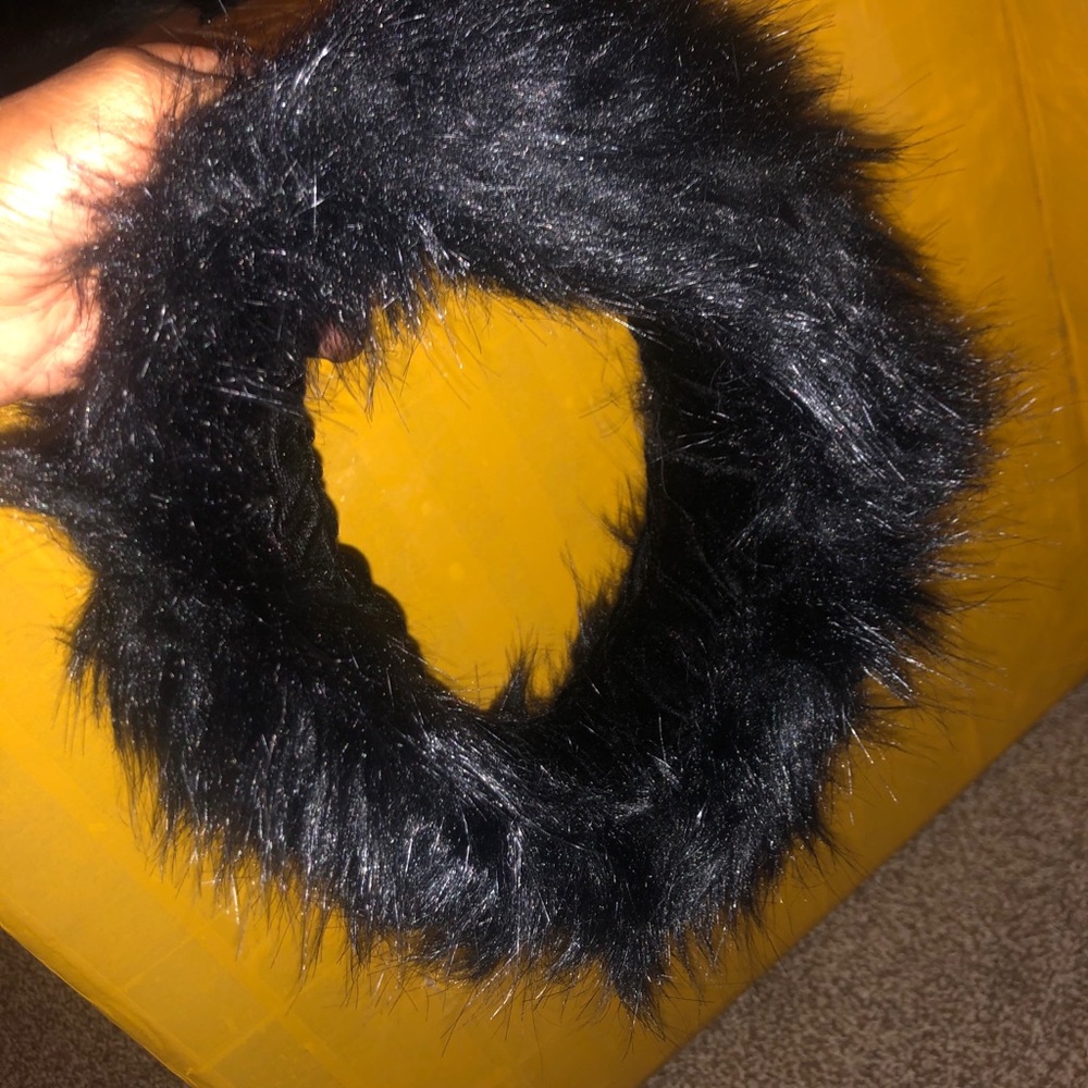 Fur set - Picture 4 of 13